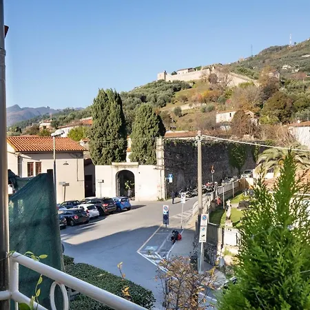 Apartment La Bomboniera Chic Di Pietrasanta